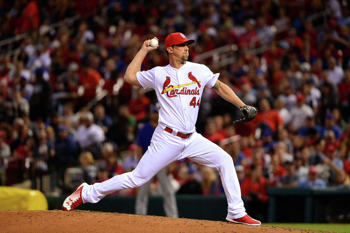 Luke Gregerson of the St. Louis Cardinals pitches during the eighth inning against the Chicago Cubs at Busch Stadium on May 4, 2018 in St Louis, Missouri. 