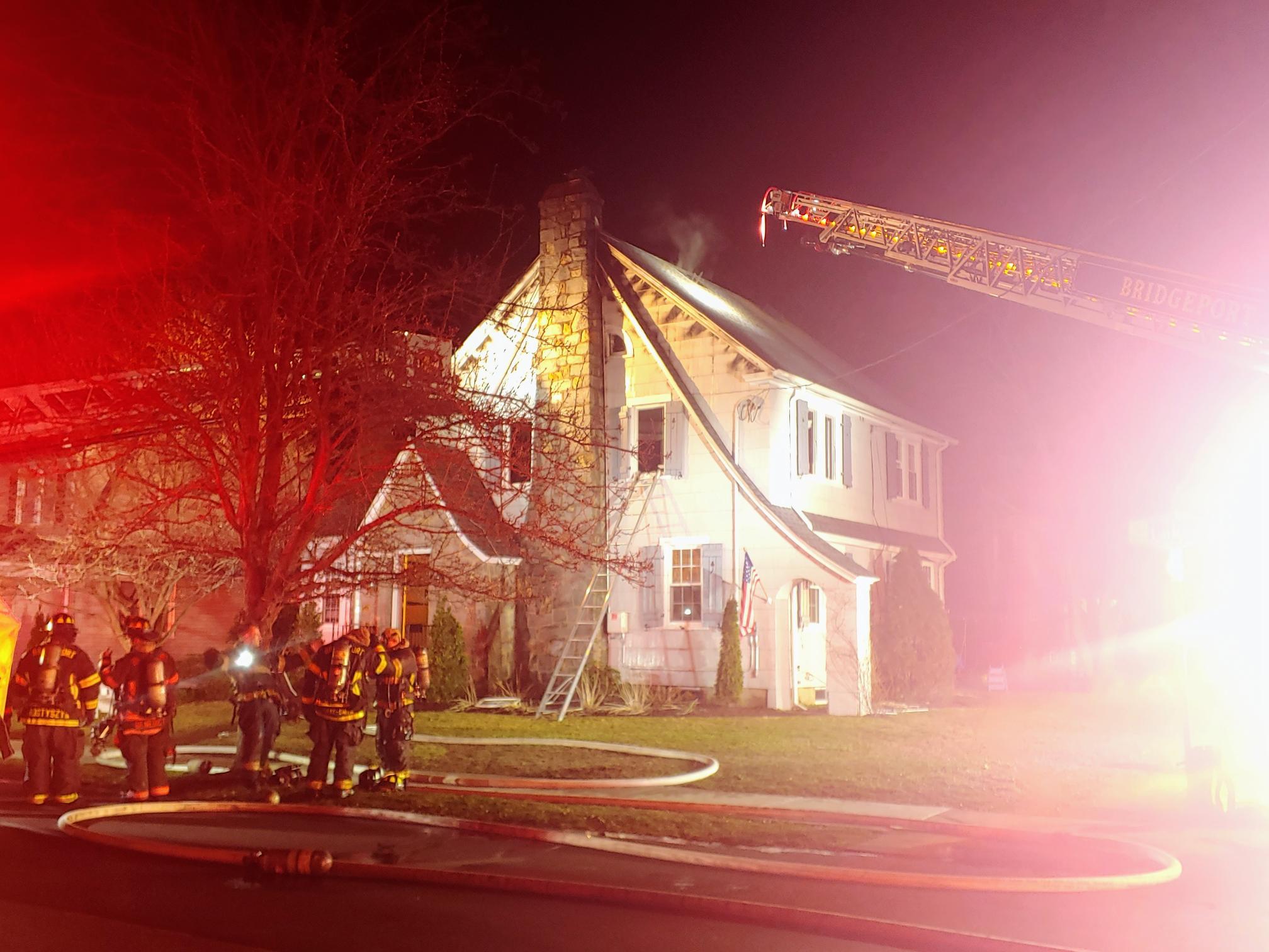 Five displaced after Bridgeport house fire - Vimarsana News