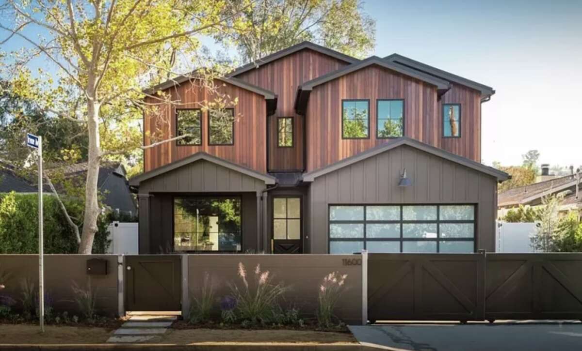 Joc Pederson's Studio City home just sold in advance of his move to San Francisco.