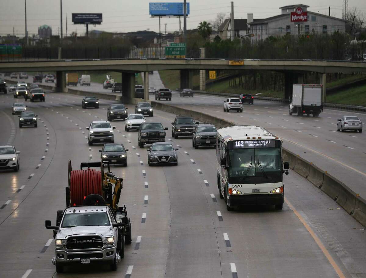 Metro To Bridge Rapid Transit Between Uptown Downtown Houston Along I 10 Route