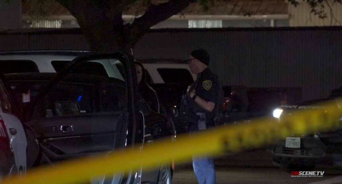 Houston police investigate the fatal stabbing of a woman at an apartment complex in northwest Houston on March 23, 2022.