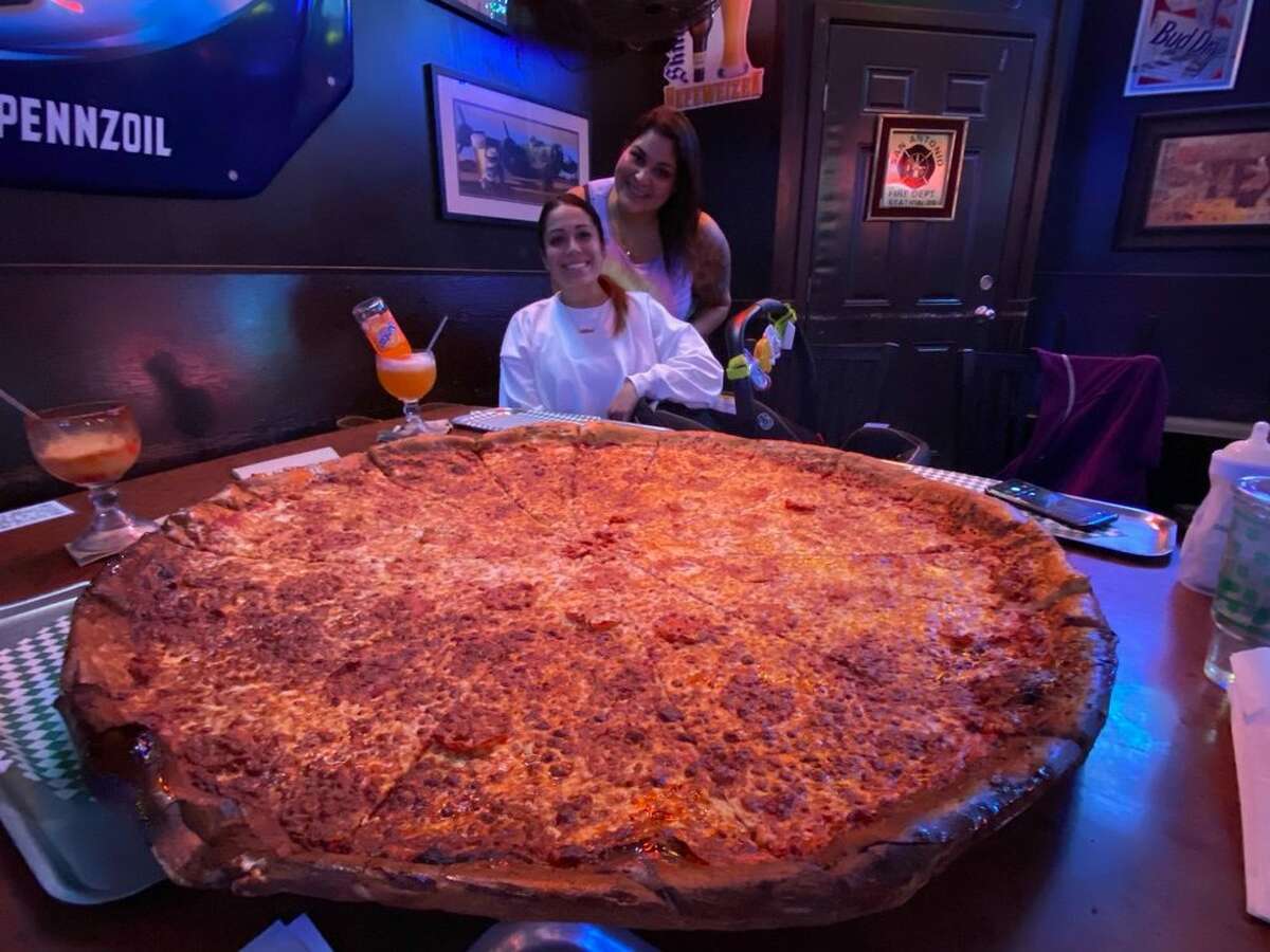 Big Lou’s Pizza