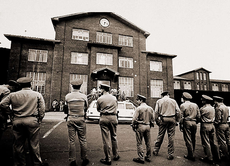 'Standoff' podcast chronicles Mexican drug lord Fred Carrasco and the