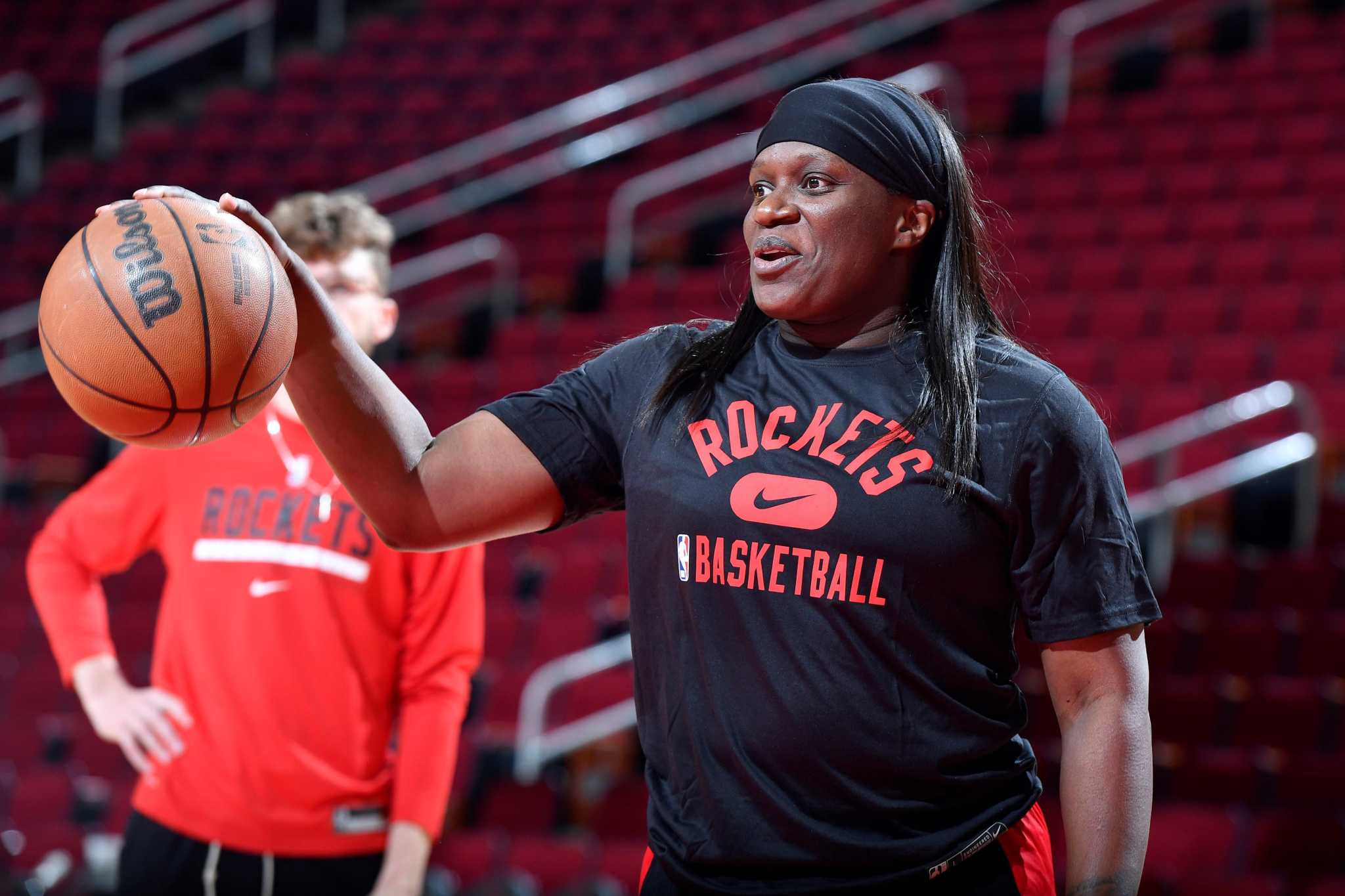 Atlanta Dream sign head coach, general manager to five-year