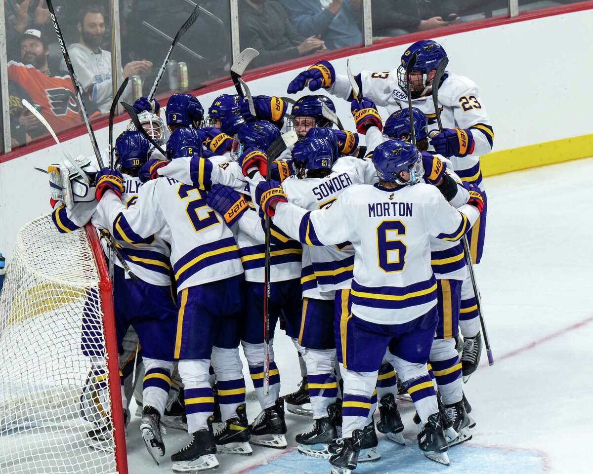 Minnesota State celebrates after beating Notre Dame in the NCAA regional finals at the MVP Arena in Albany, NY, on Saturday, March 26, 2022. (Jim Franco/Special to the Times Union)