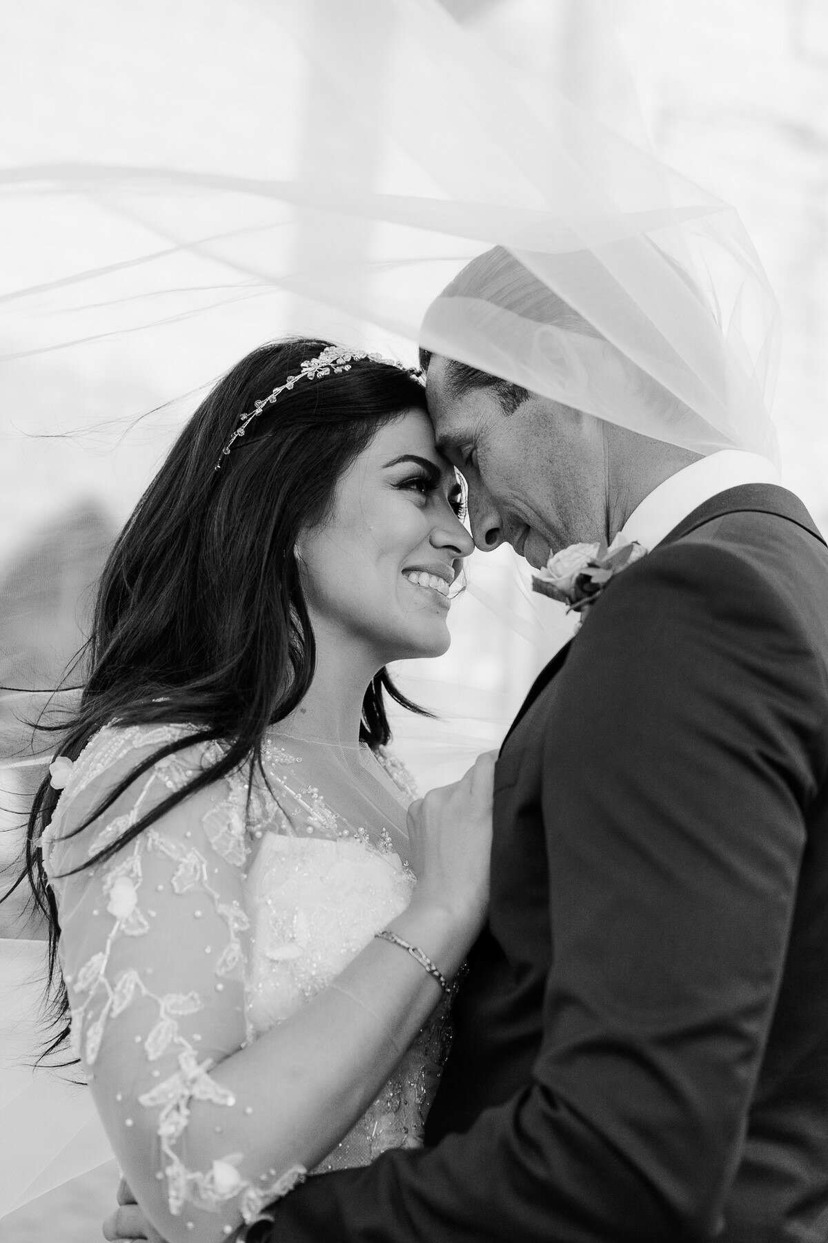 Alanna Sarabia and Jonathan Reyes wed in Burnet, Texas.