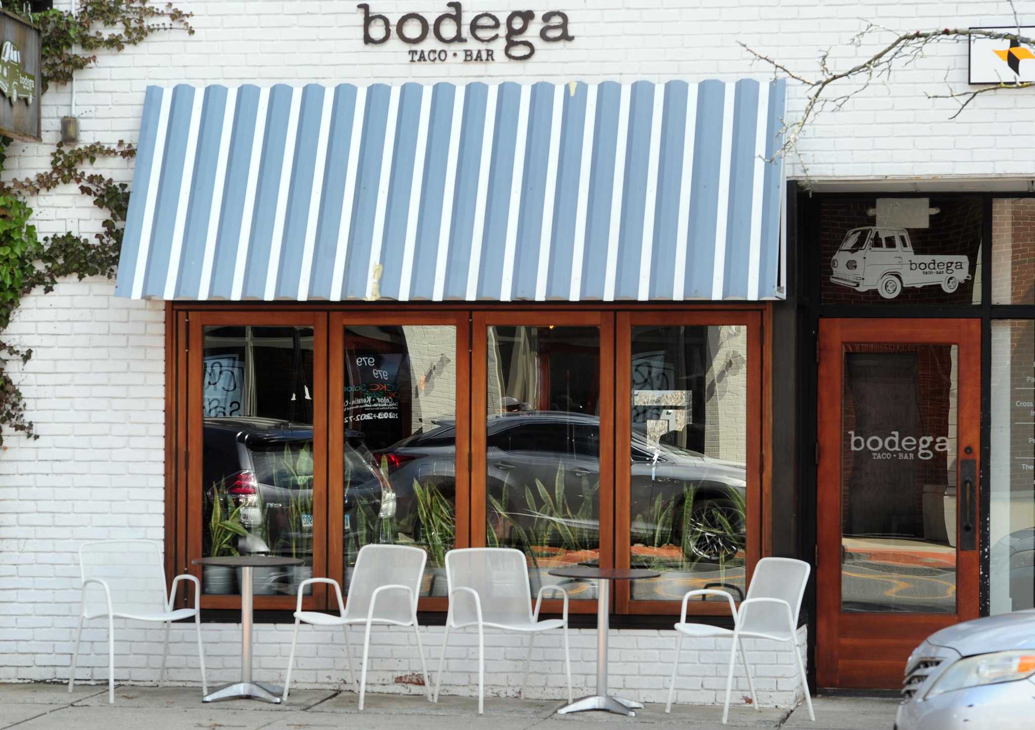 Darien OK's most outdoor dining for 3rd year, stops short of permanent approval - Vimarsana News