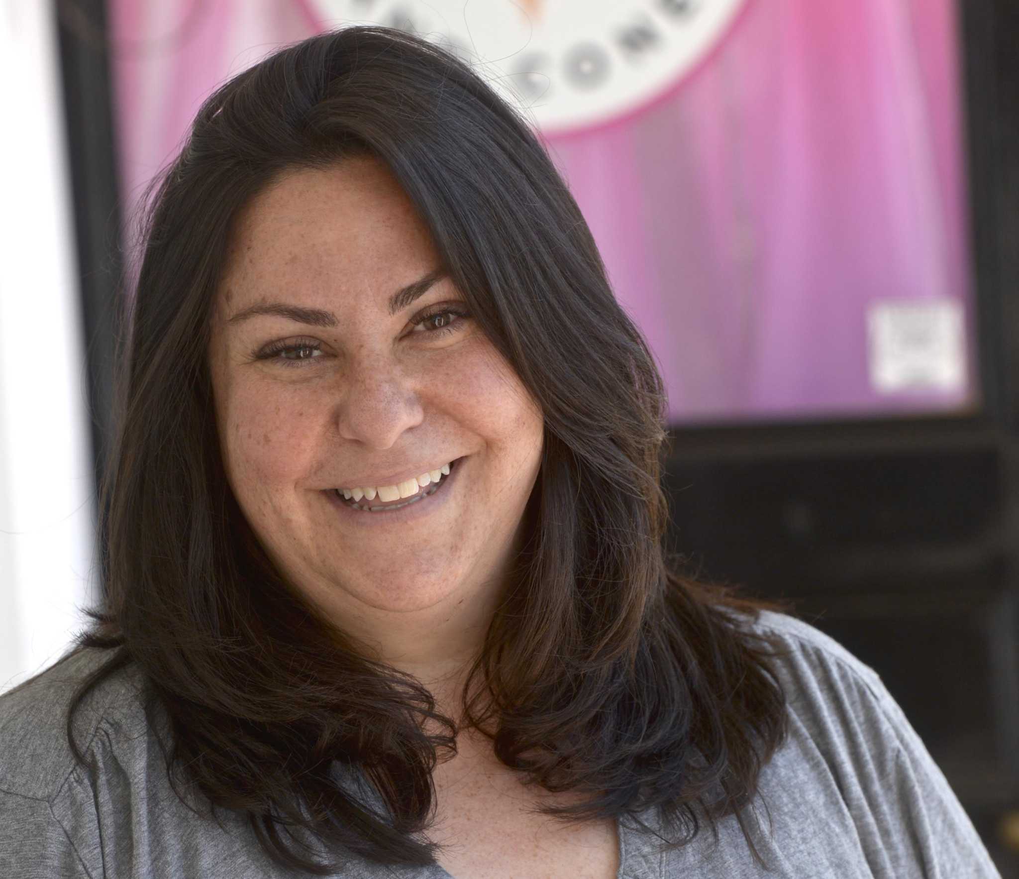 New Ridgefield coffee shop brewed in memory of owners' mother: 'It's a little luxury' - Vimarsana News