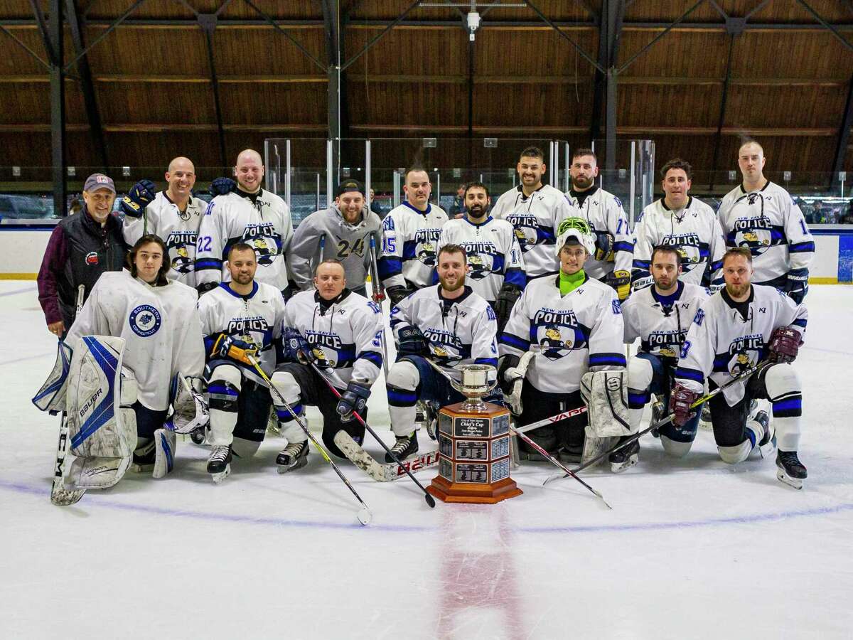New Haven Police top Fire Department in 16th annual Chiefs Cup hockey game  (photos)