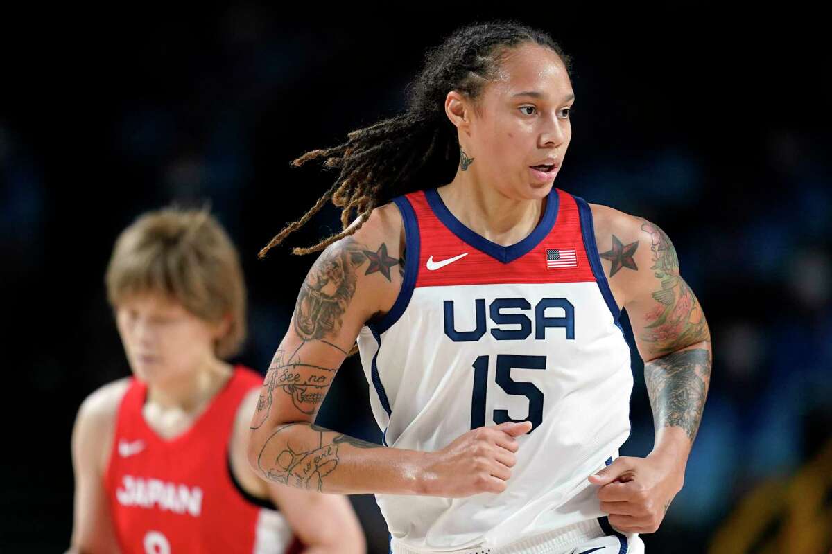 Dallas Cowboys linebacker Micah Parsons strong reaction to Brittney Griner's return to the U.S. after 10 months in Russian custody was one of many.