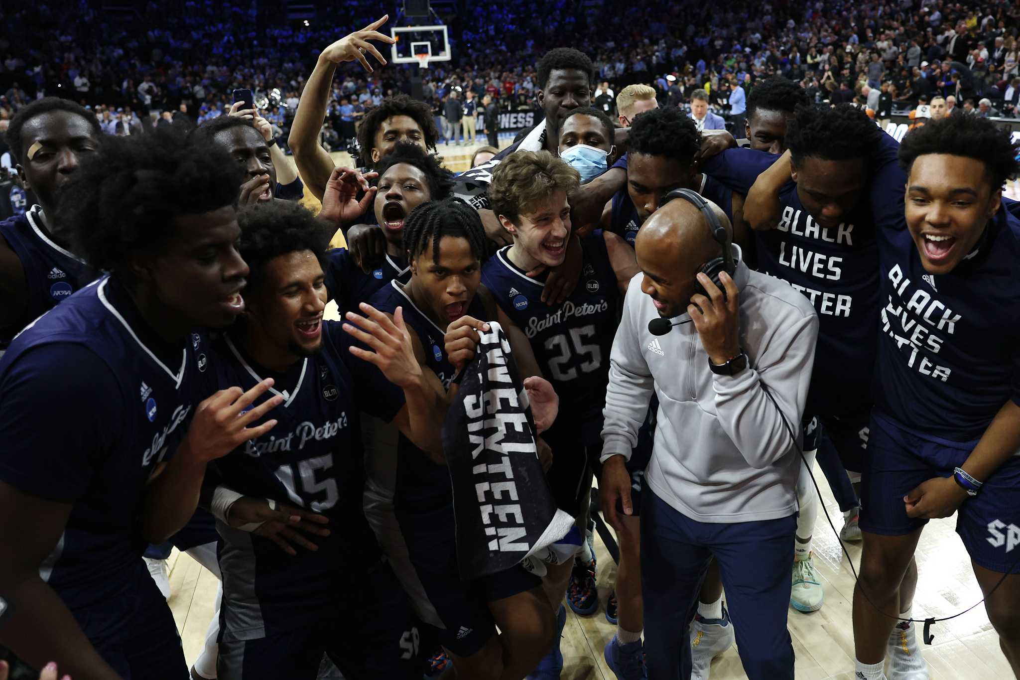 Saint Peter's run to Elite Eight worth millions for MAAC