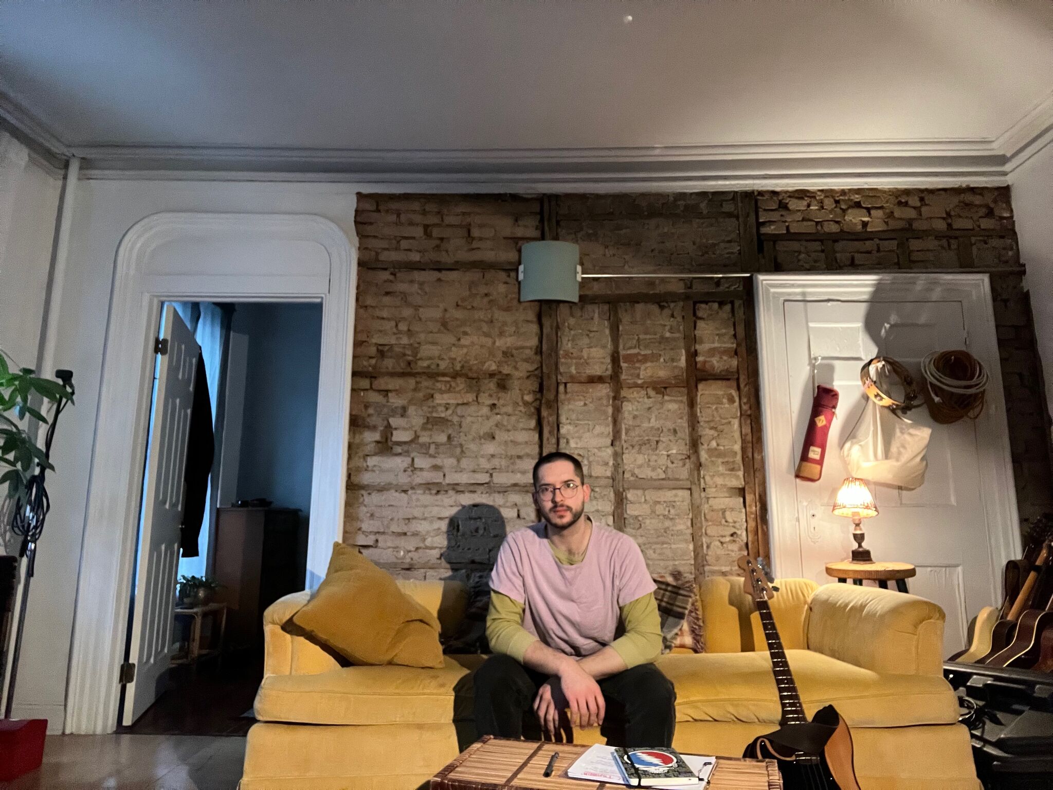 Lansingburgh's prolific Russel the Leaf even busier in 2022 - Vimarsana News