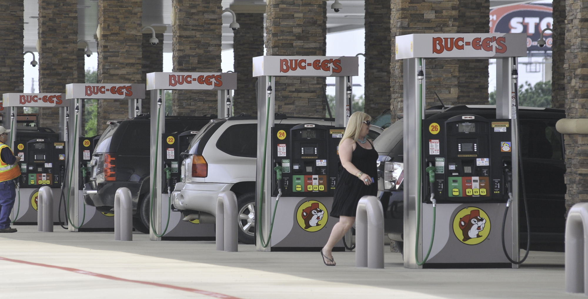 New Braunfels man's alleged crime spree ends in a fight in a Buc-ee's parking lot - Vimarsana News