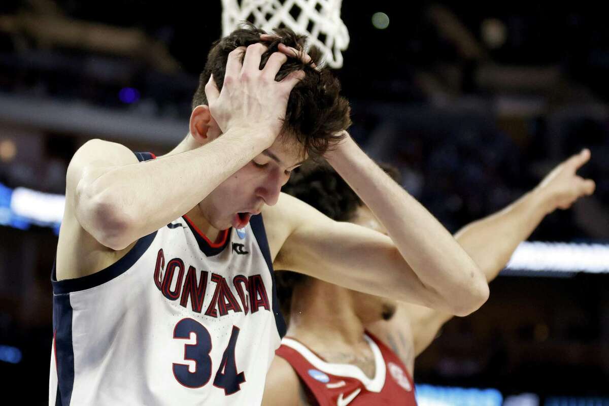 Chet Holmgren #34 of the Gonzaga Bulldogs reacts against the Arkansas Razorbacks in the Sweet Sixteen round game of the 2022 NCAA Men's Basketball Tournament at Chase Center on March 24, 2022 in San Francisco, California.