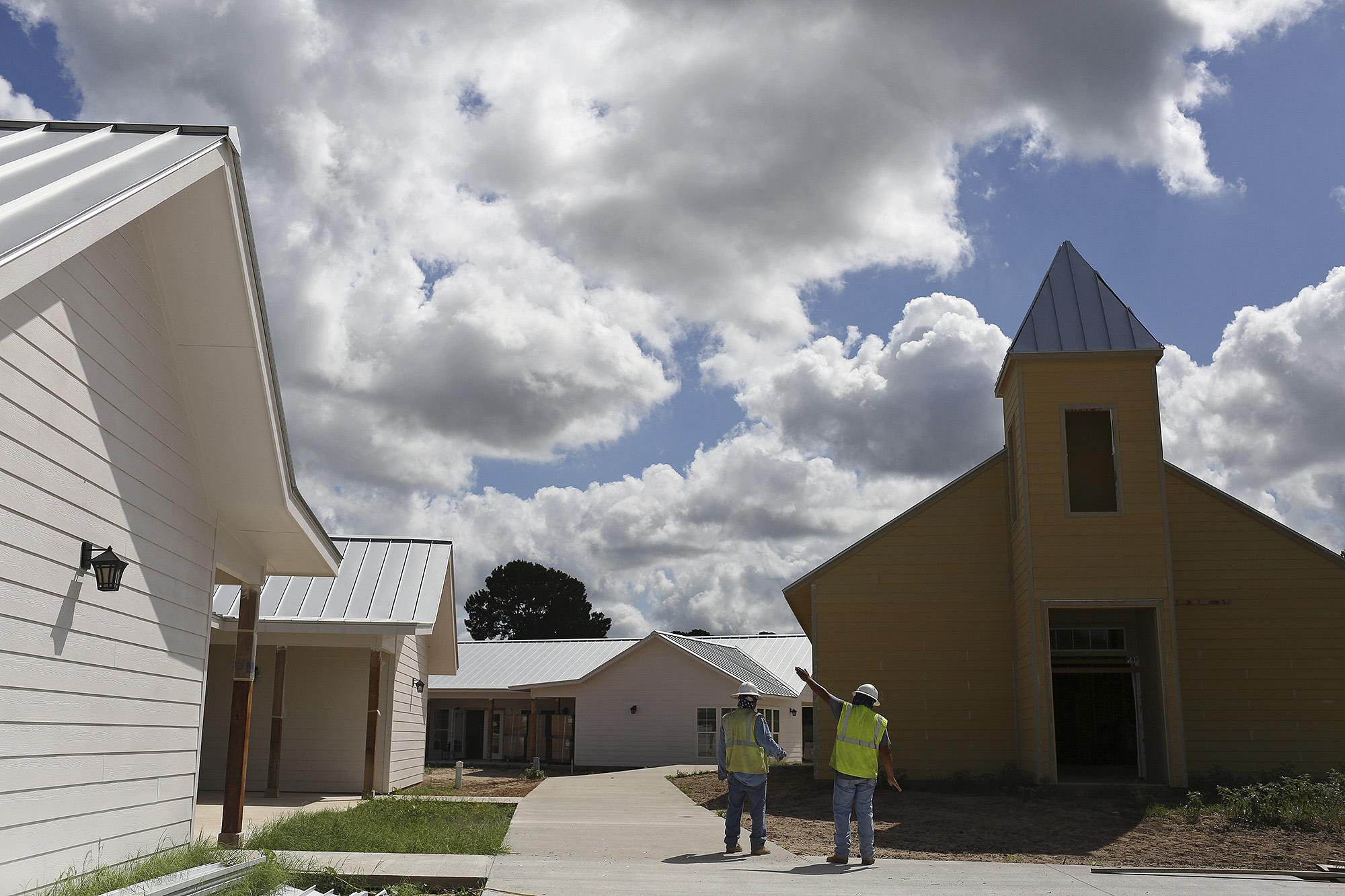 Court monitors say Texas Rangers dropped the ball in sex trafficking case at foster home - Vimarsana News