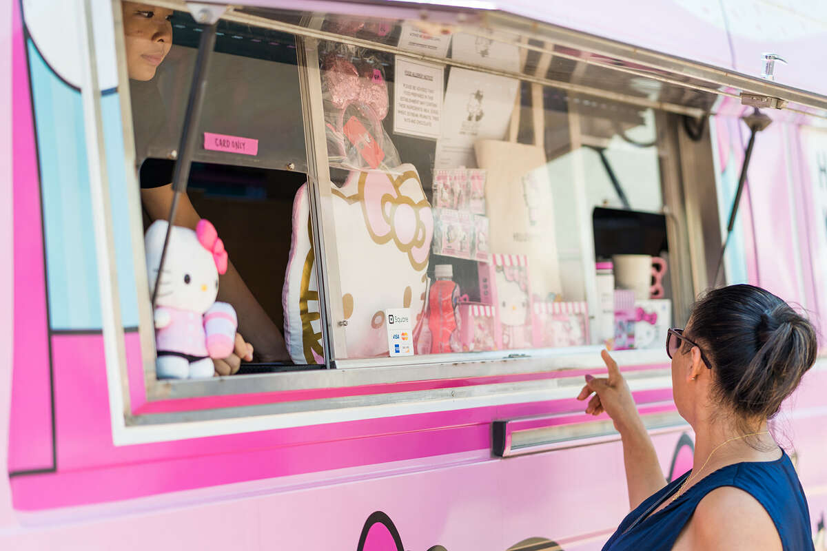 Hello Kitty Cafe Truck returns to San Antonio Saturday