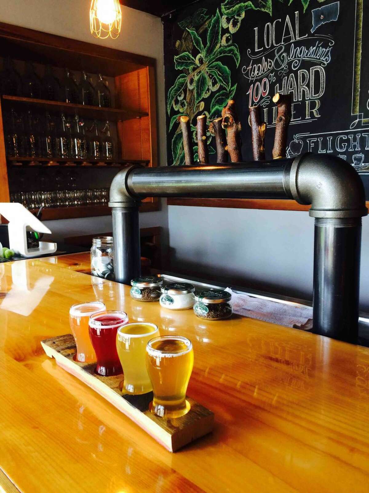 CT’s First Craft BeerStyle Cider House Opens in Wallingford