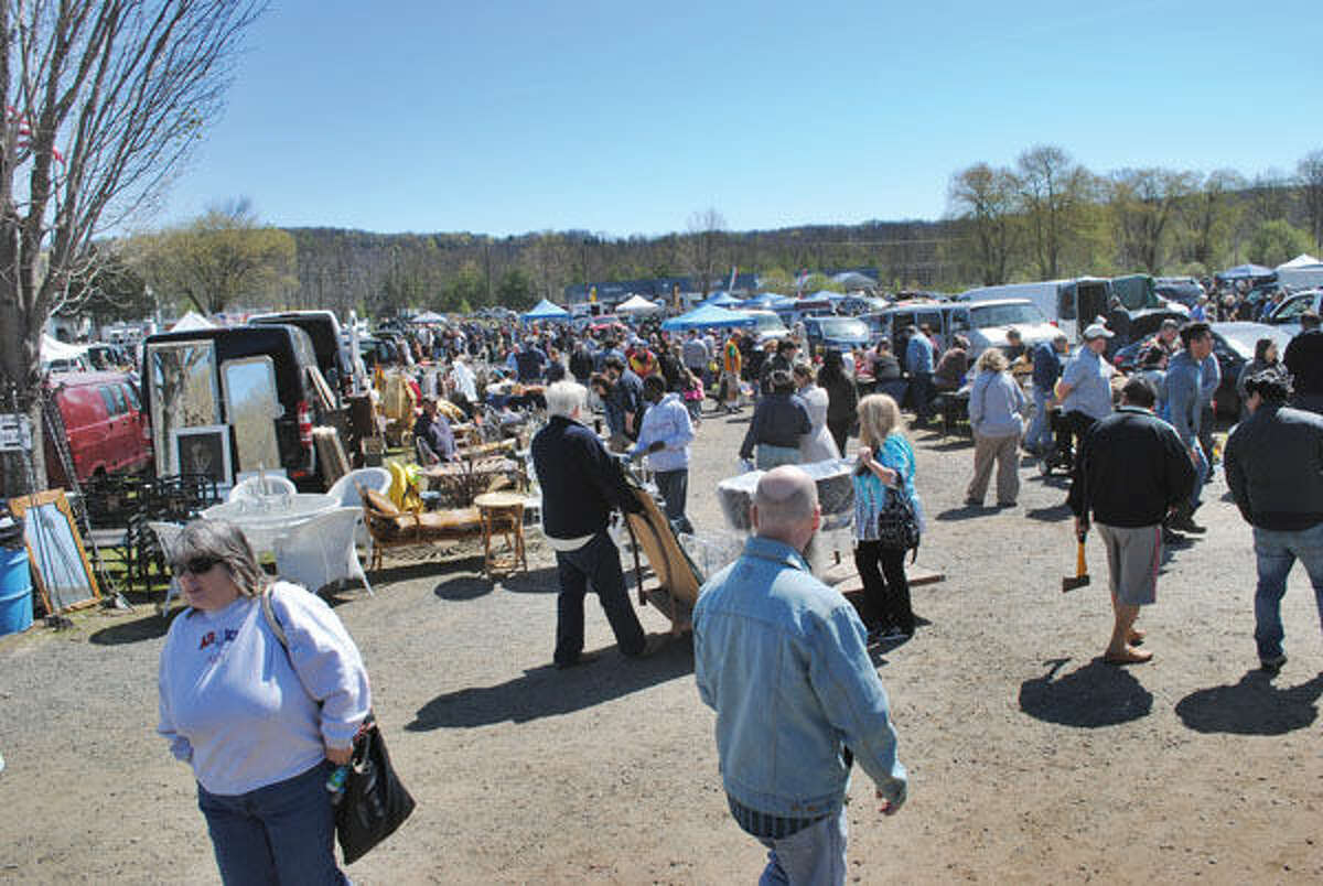10 Best Flea Markets in Connecticut for Rare Finds, Great Bargains