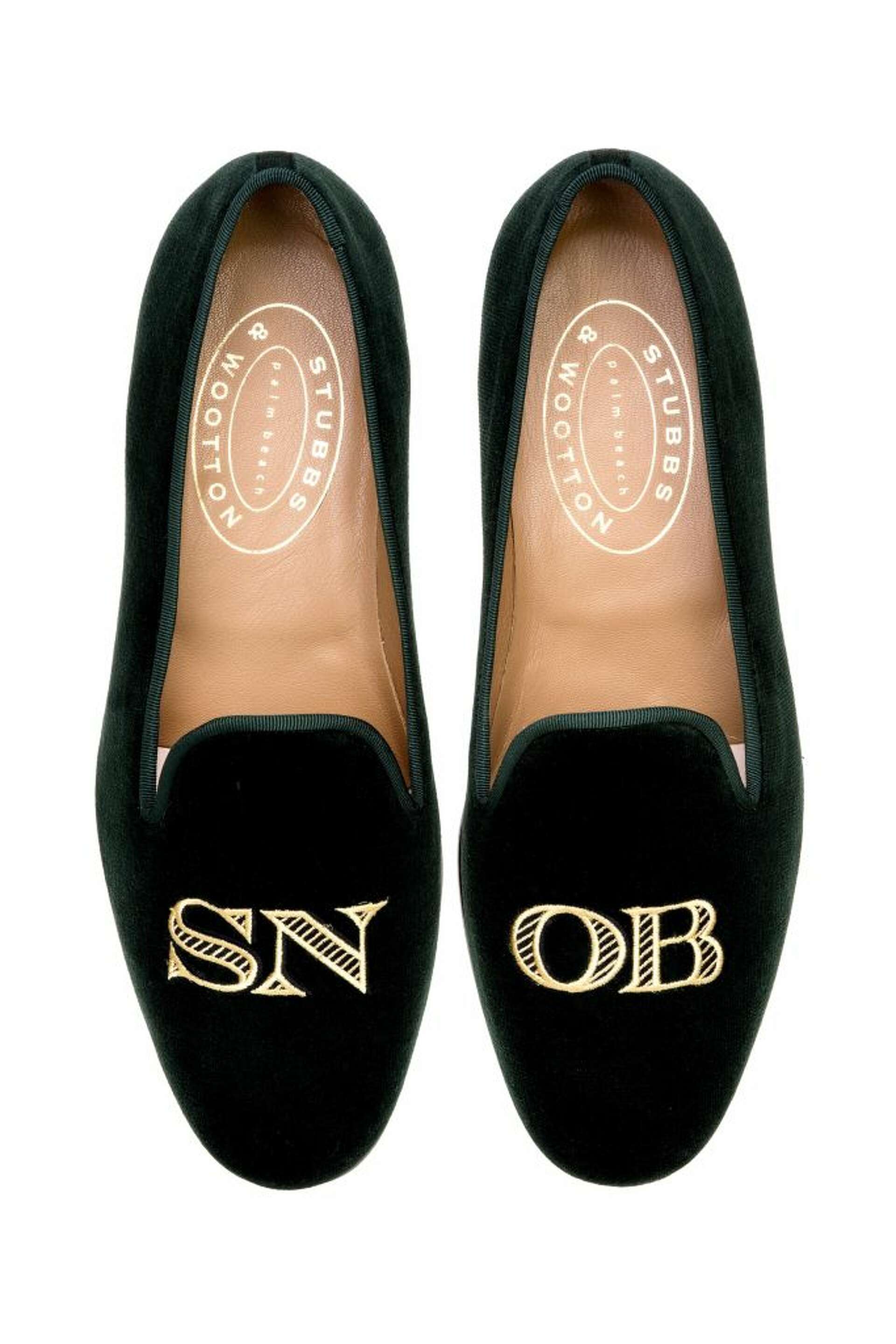 Kanye West Bought His Luxe Slippers, Not Part of Stubbs  display picture 2