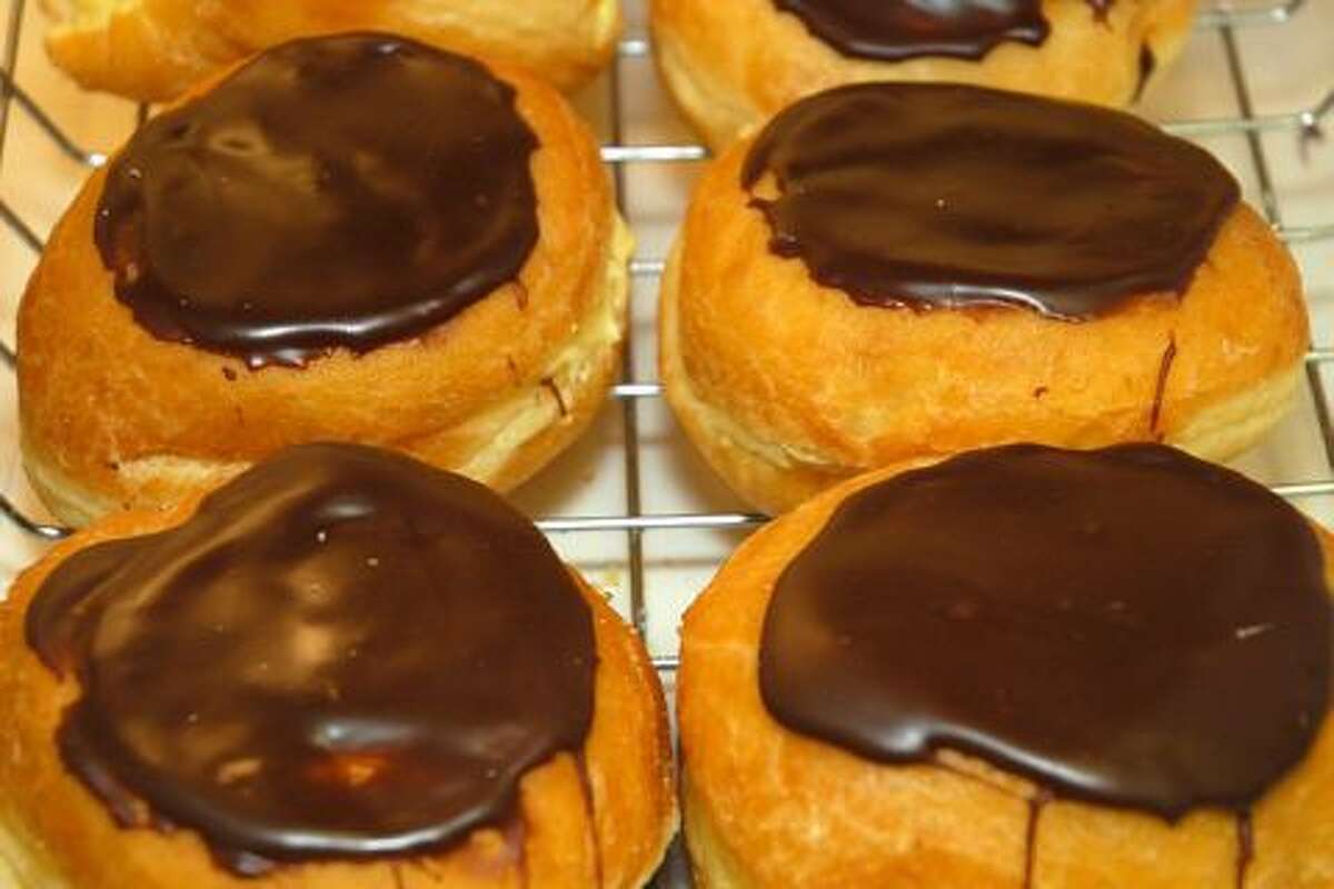 Best Homemade Doughnuts in Connecticut for National Donut Day