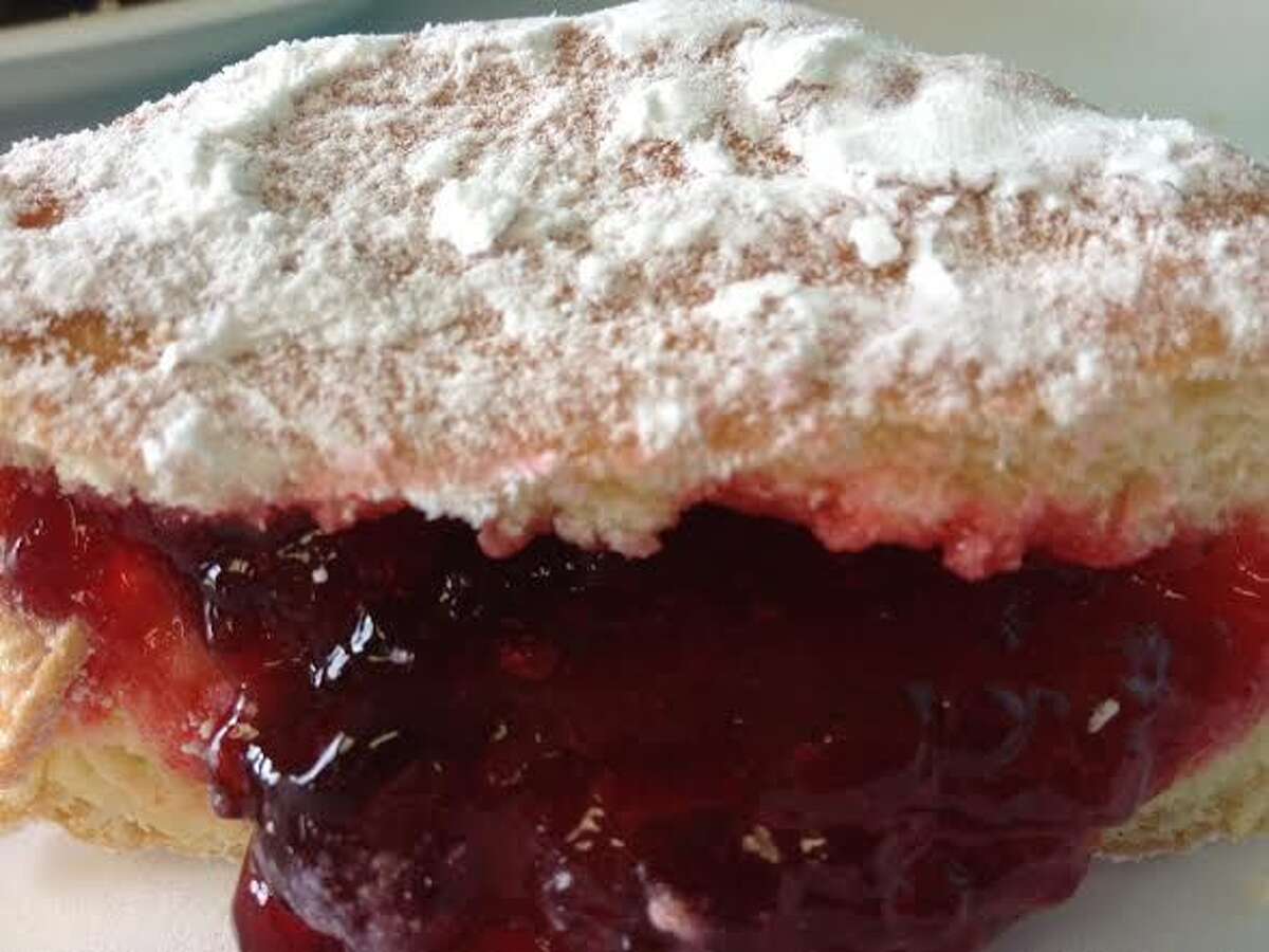 Best Homemade Doughnuts in Connecticut for National Donut Day