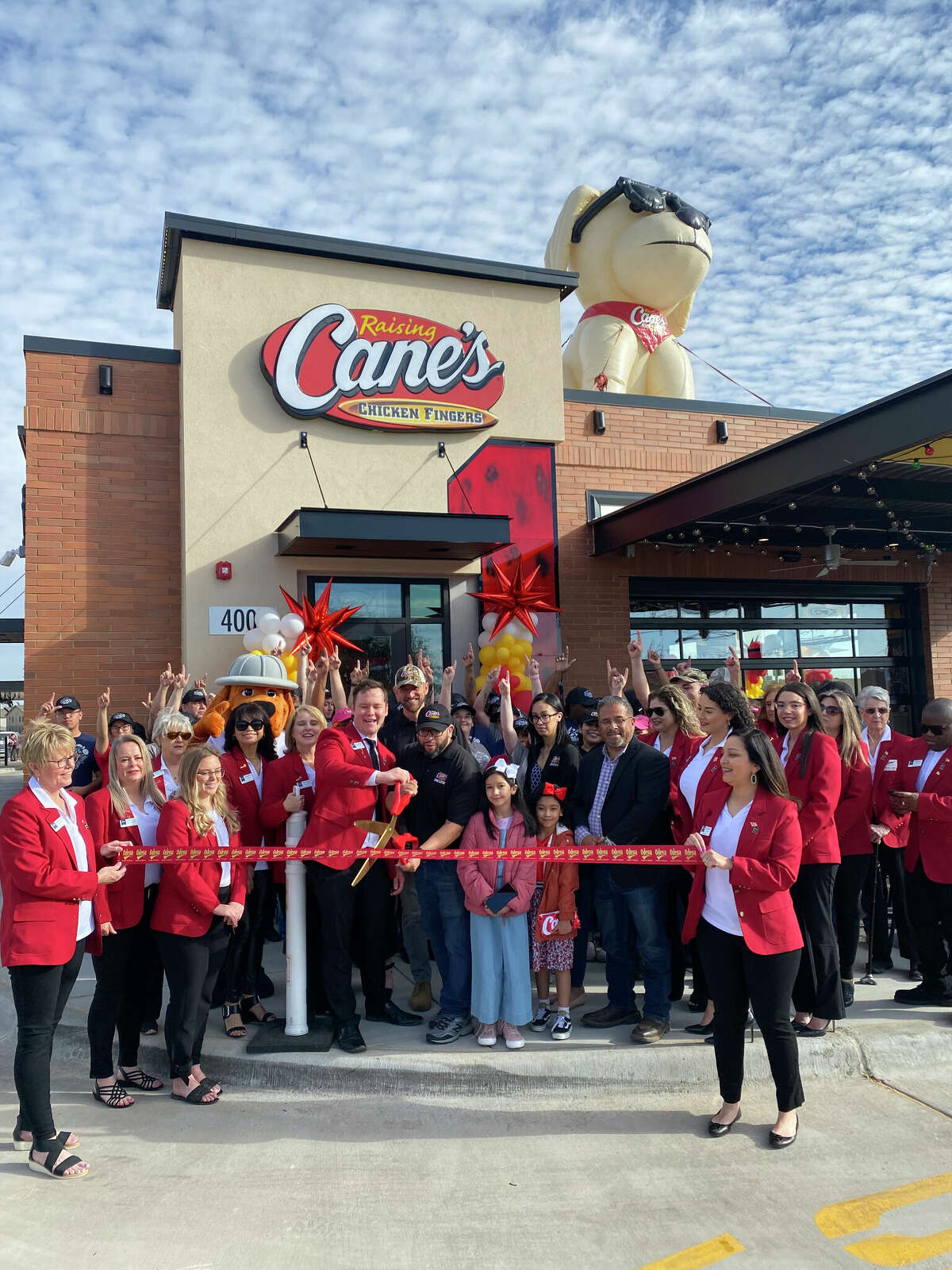 Raising Cane's donates 2,500 to West Texas Food Bank