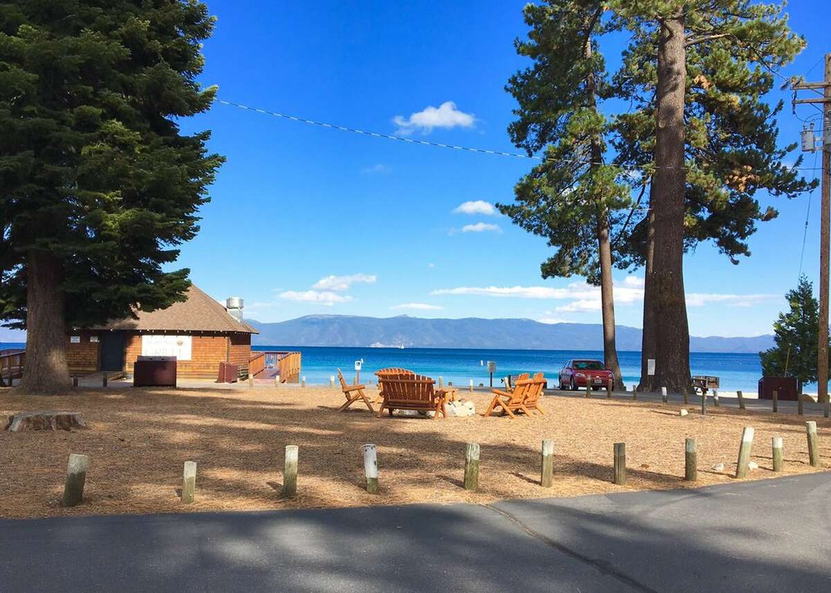 Meek’s Bay Resort