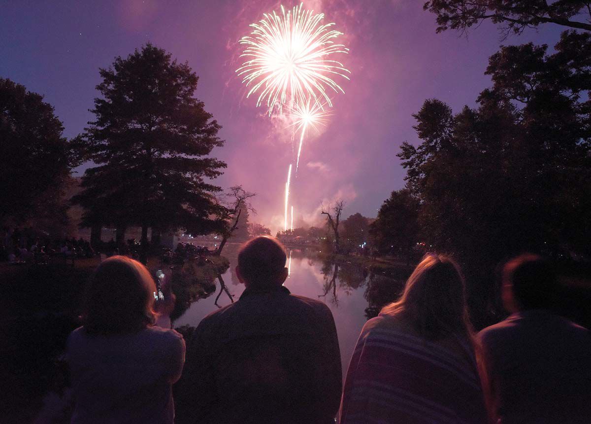 Sailfest brings fireworks to New London this weekend