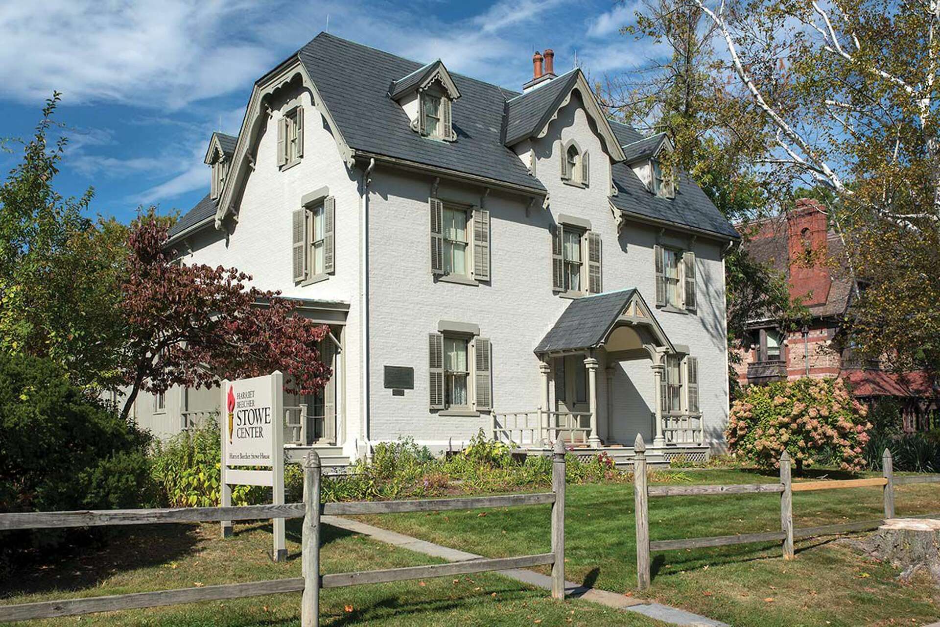 Harriet Beecher Stowe Center is now Stowe Center for Literary Activism