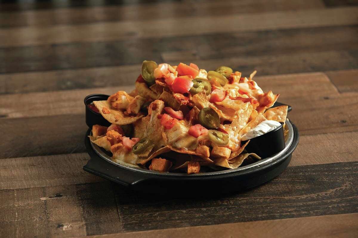 Best Nachos: Archie Moore's, multiple locations