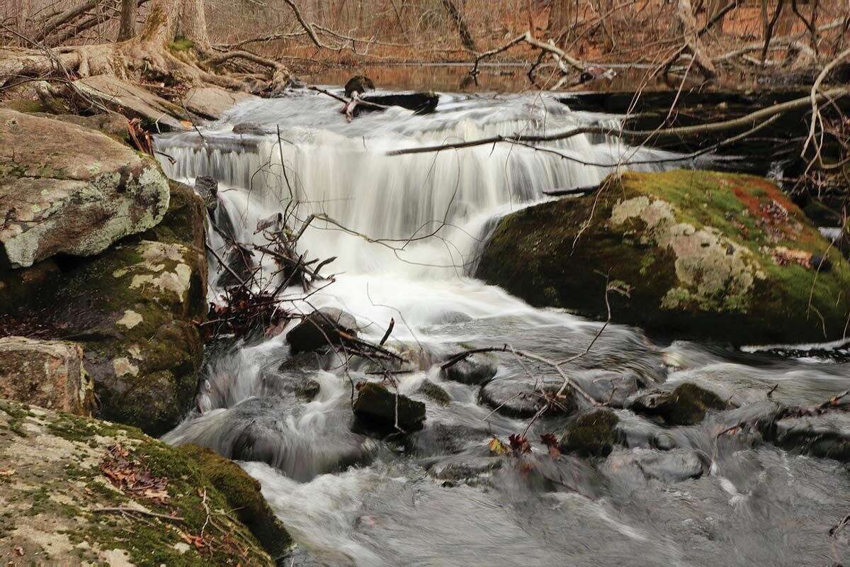 Hiking the Stony Creek Quarry Preserve in Branford