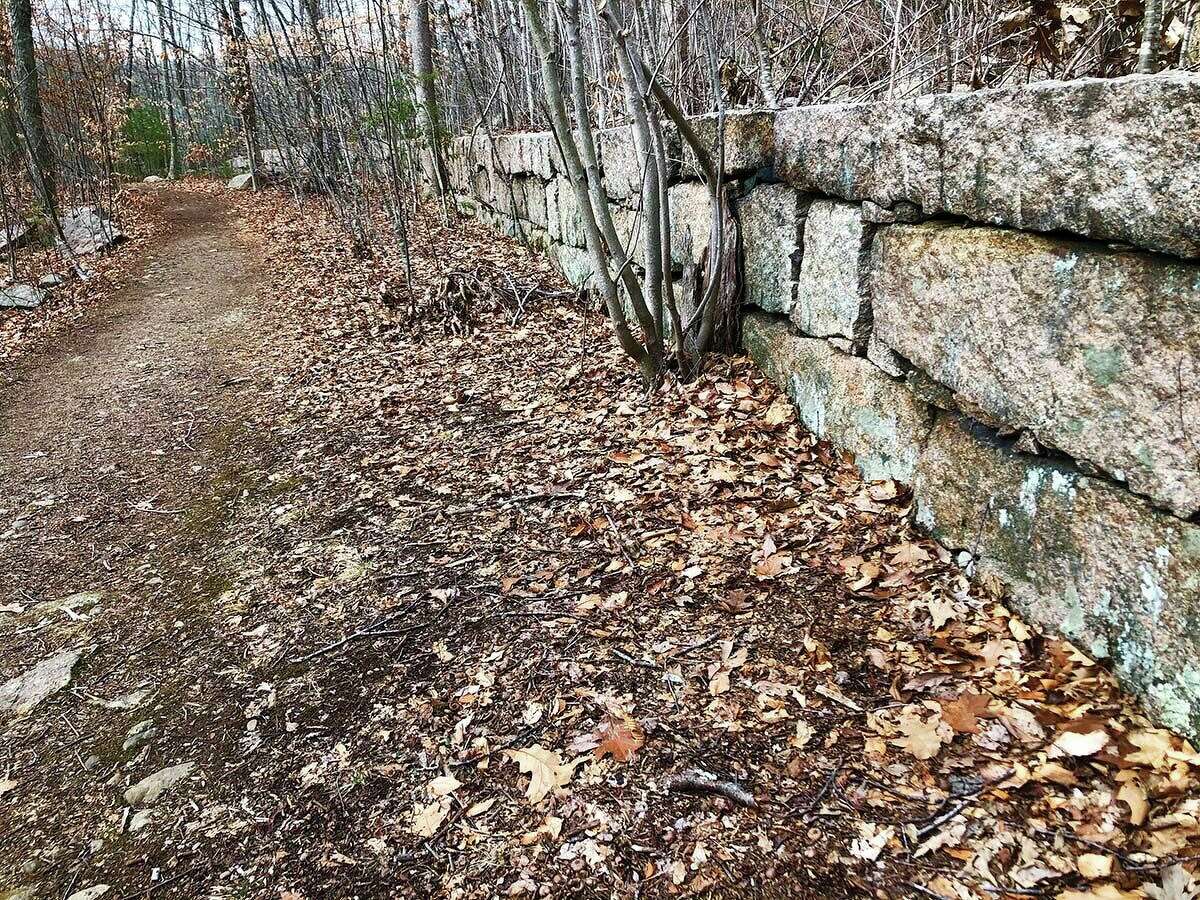 Hiking the Stony Creek Quarry Preserve in Branford