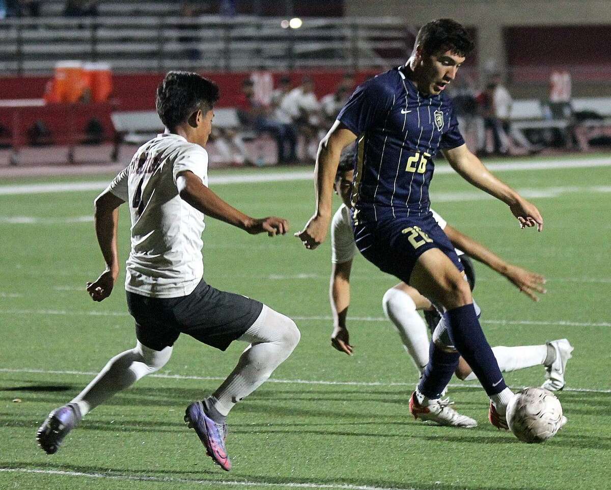 Emiliano Castellanos both scored and assisted on goals in Tuesday’s Area Round win.