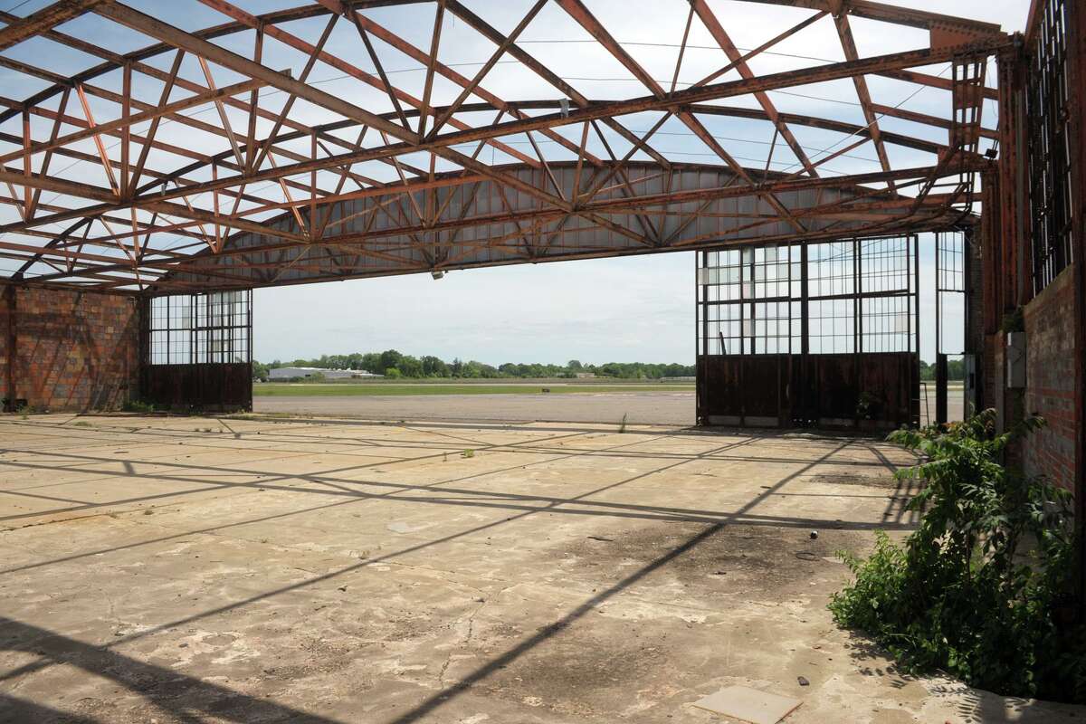 The old Curtis Aviation hangar at Sikorsky Memorial Airport, in Stratford, Conn. May 24, 2021.