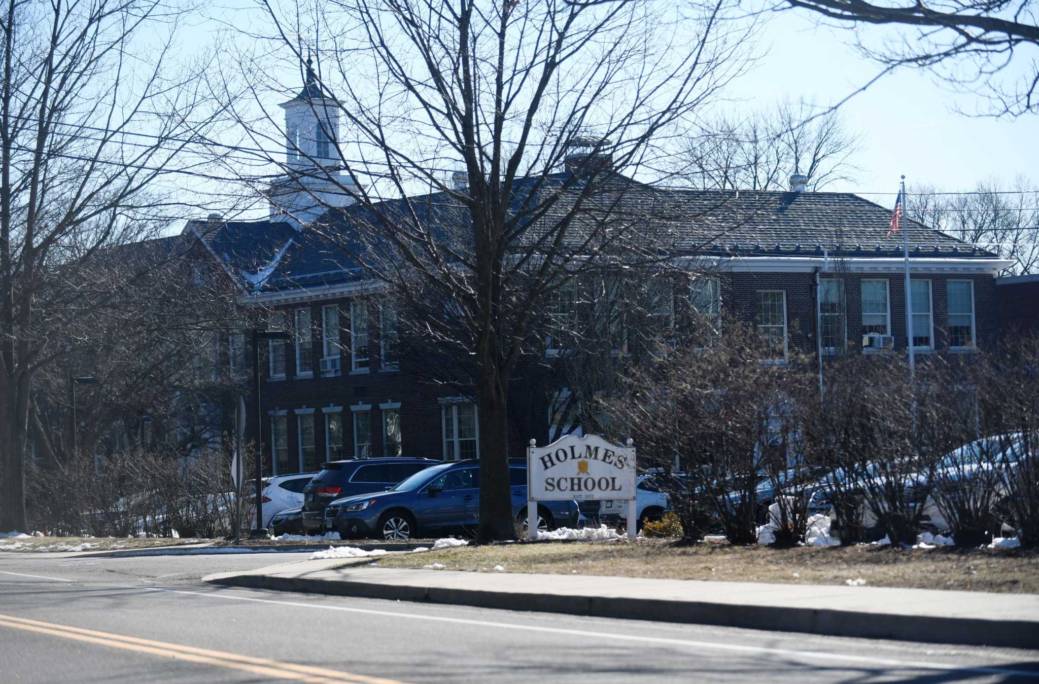Darien finance board OKs 3.7 million for 3 school renovation projects