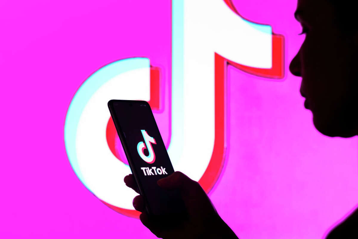 States ask Snap and TikTok to give parents more control over apps.
