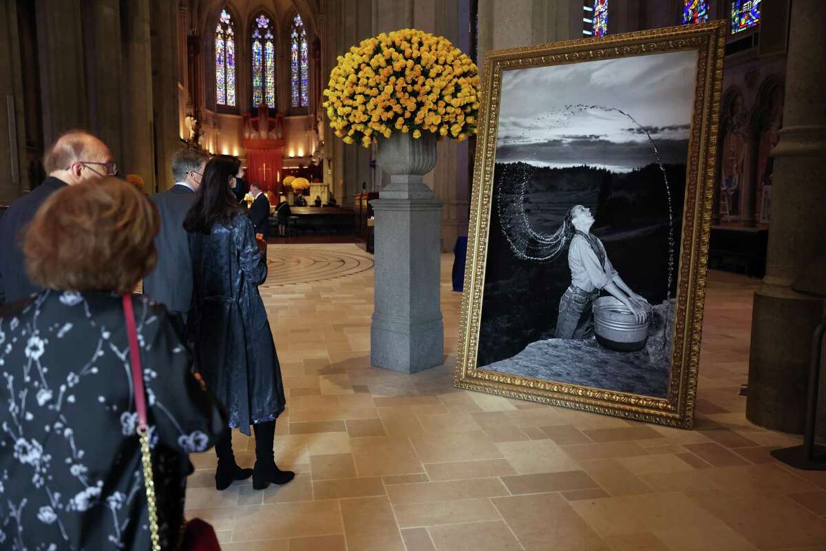 Attendees arrive for memorial service for Charlotte Shultz, former San Francisco and California Chief of Protocol, at Grace Cathedral in San Francisco, Calif., on Wednesday, March 30, 2022.