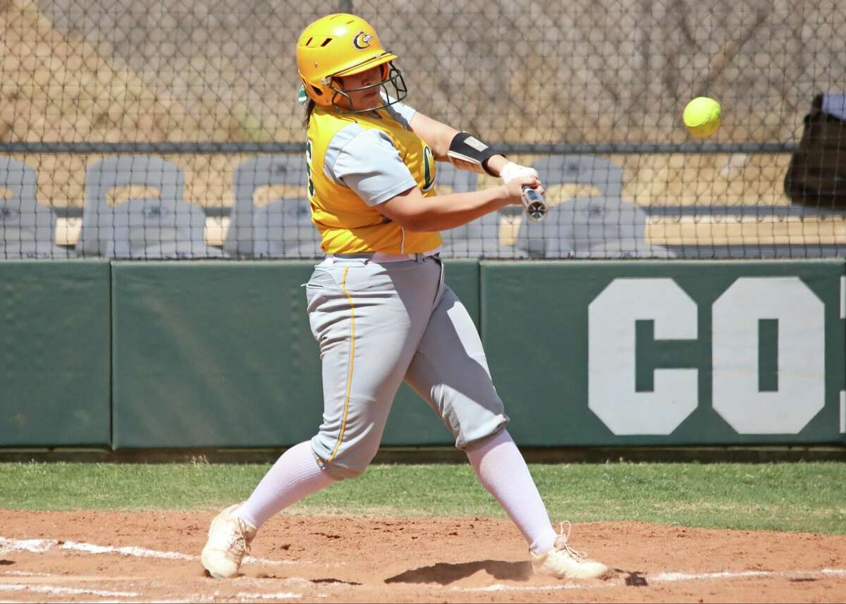 Midland College's Gisselle Dominguez records one of her three home runs versus Cisco College on 3/30/2022. 