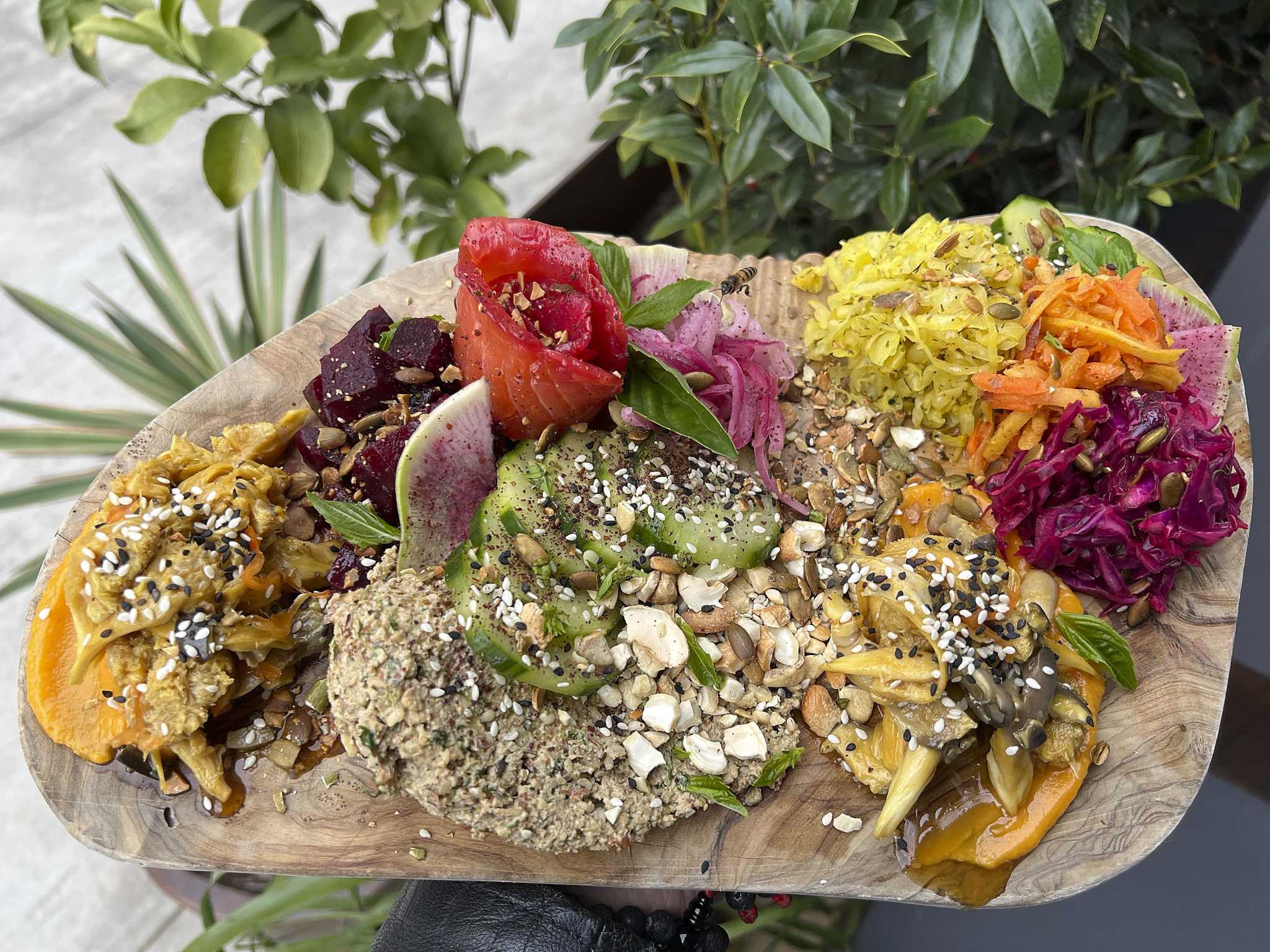 Mike Sutter review: Pharm Table restaurant in San Antonio's Southtown transcends health food label with full bar and flavorful, worldly dishes - Vimarsana News