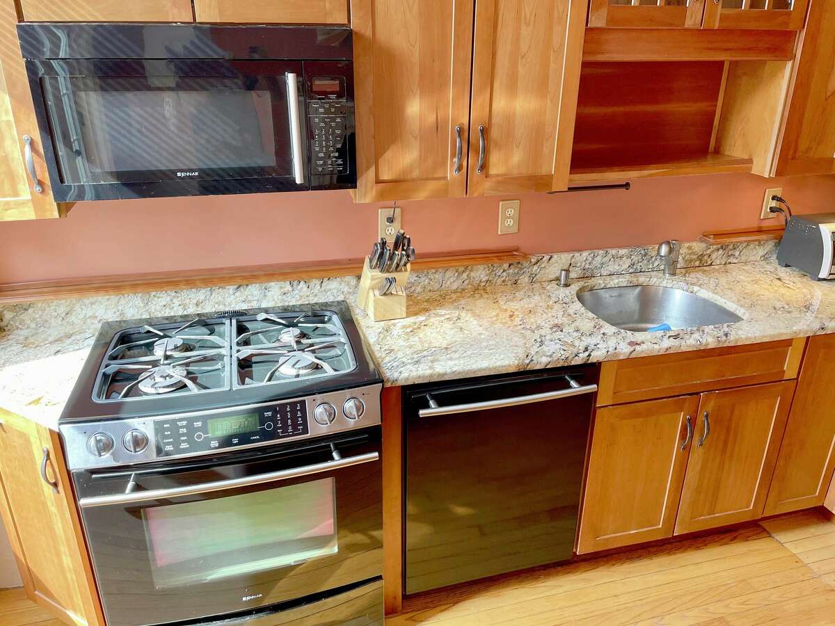 House of the Week Townhouse in Albany's Center Square