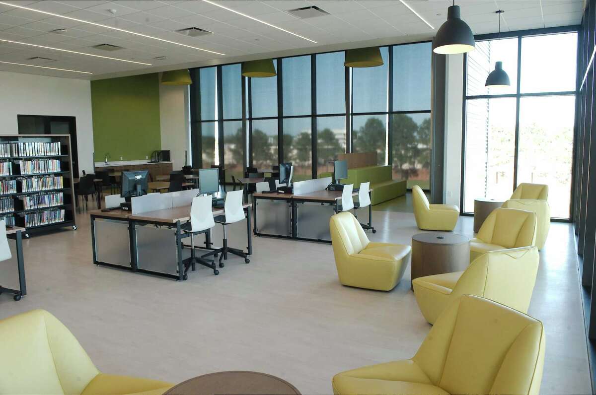 Take a photo tour of the new West Pearland Library