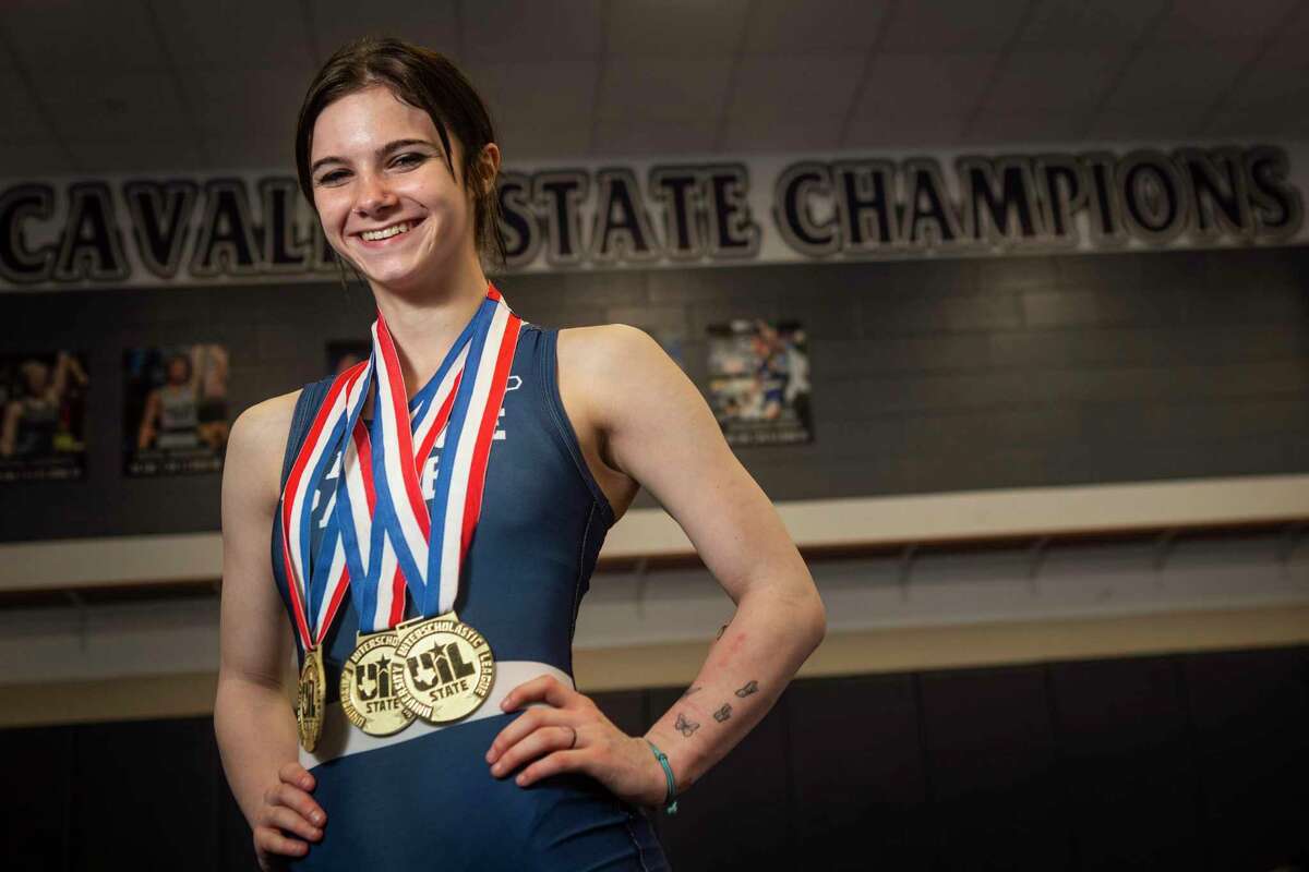 College Park senior wrestler Olivia DeGeorgio Olivia poses for a portrait Wednesday, March 30, 2022, in The Woodlands. DeGeorgio, a three-time state wresting champion, is the Houston Chronicle’s All-Greater Houston girls wrestler of the year.