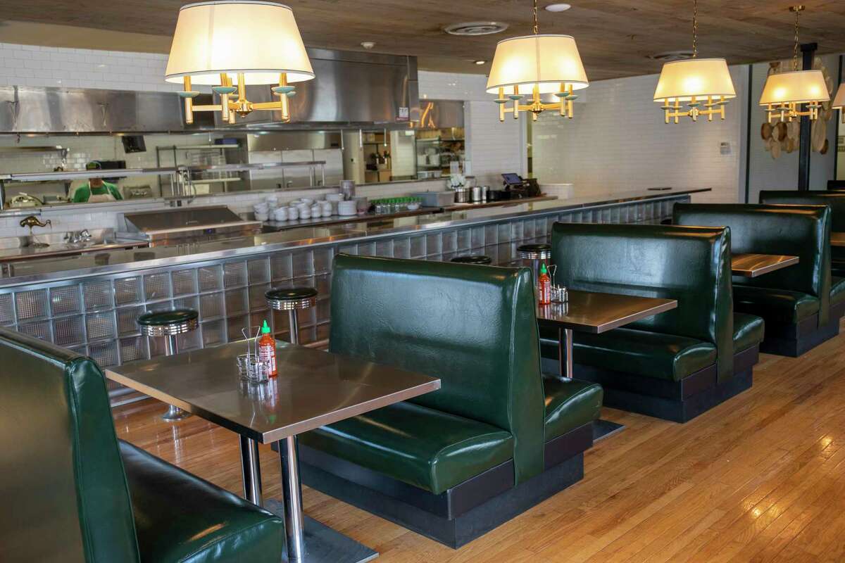 Small Bites Preview of Mister Chip’s Kitchen and Bar