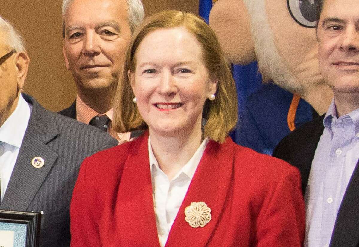 Retiring Danbury probate judge reflects on 32 years serving court that