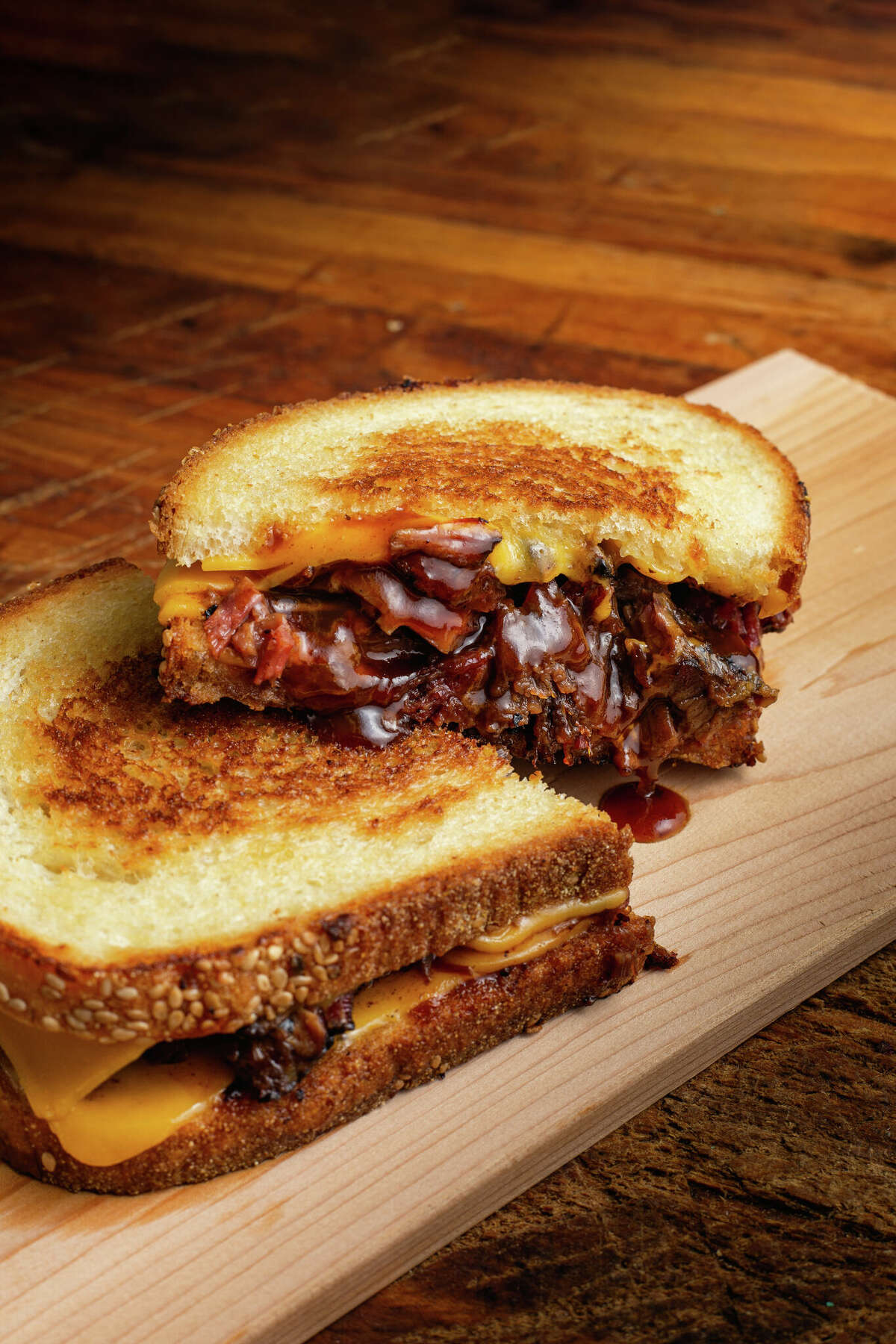 At Thomas’ Smokey Pit BBQ in Manchester, family's love is in every recipe