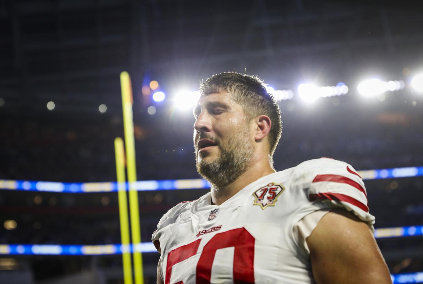 Source: 49ers' Alex Mack has yet to decide if he'll return for