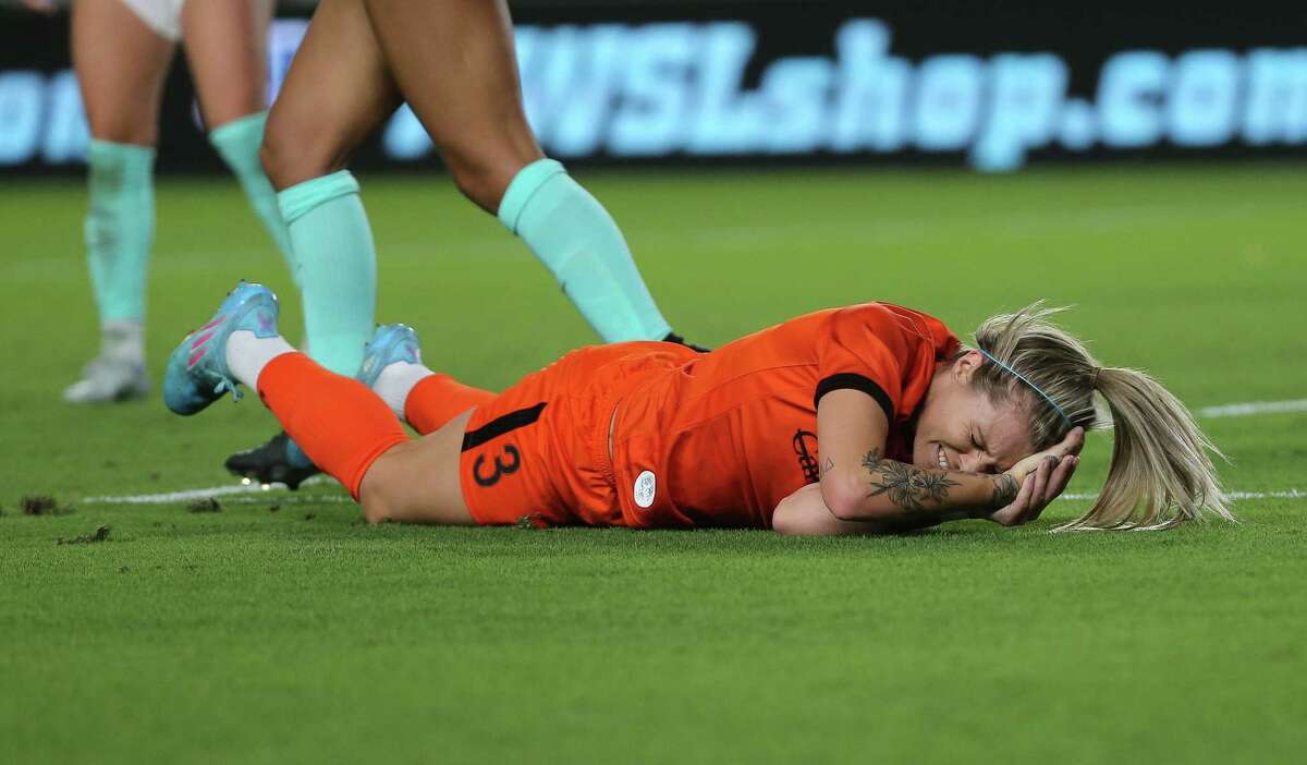 Catching up with Houston Dash players before playoffs, HOUSTON LIFE