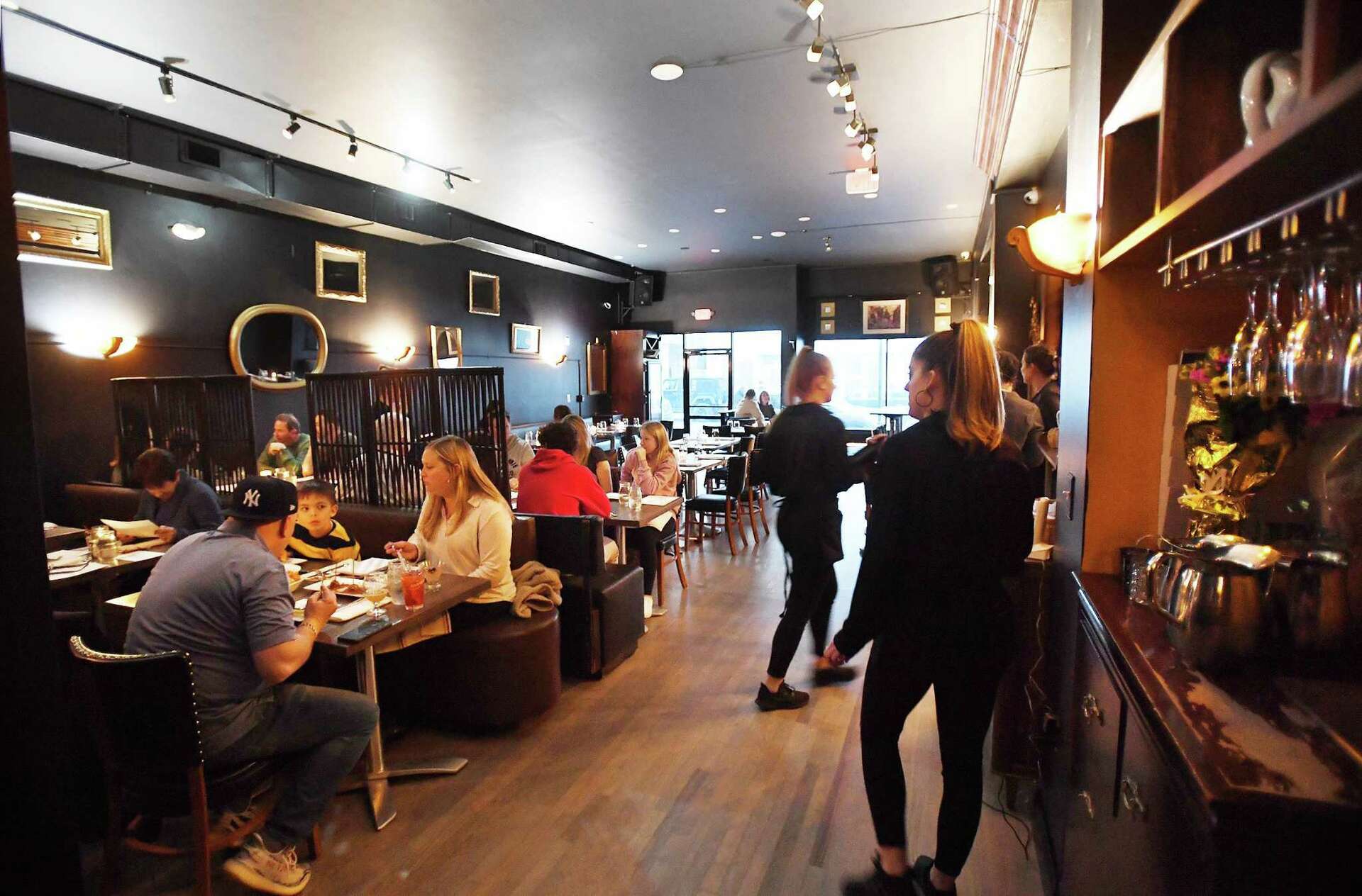 Ansonia’s Crave restaurant relaunches as Uptown Bar and Eatery