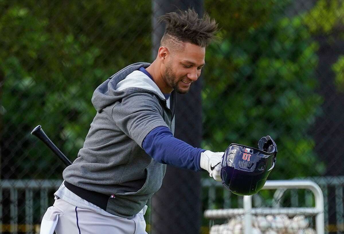 Yuli Gurriel sitting Thursday afternoon for Marlins