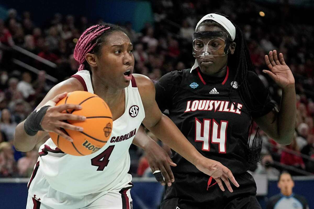 South Carolina’s Aliyah Boston, left, was recruited by UConn.